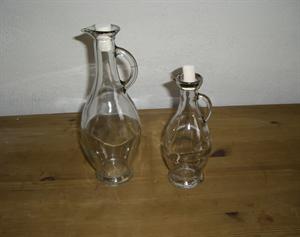 Karaffels�t med korkprop til eddike, olie og essenser, 250 og 500 ml
